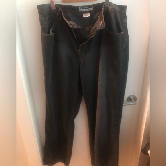 ROCAWEAR 38W X 34L - Picture 10 of 12